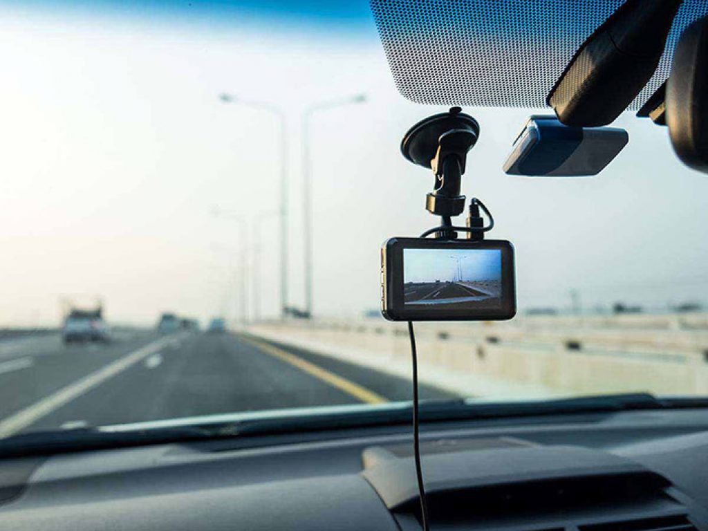 Dash Cam vs Car Cam: What's the Difference?